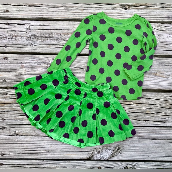 GAP Other - 3T Girls GAP Green Polka Dot Set Skirt Knit Top Shirt Holiday Fun Outfit 3 Years